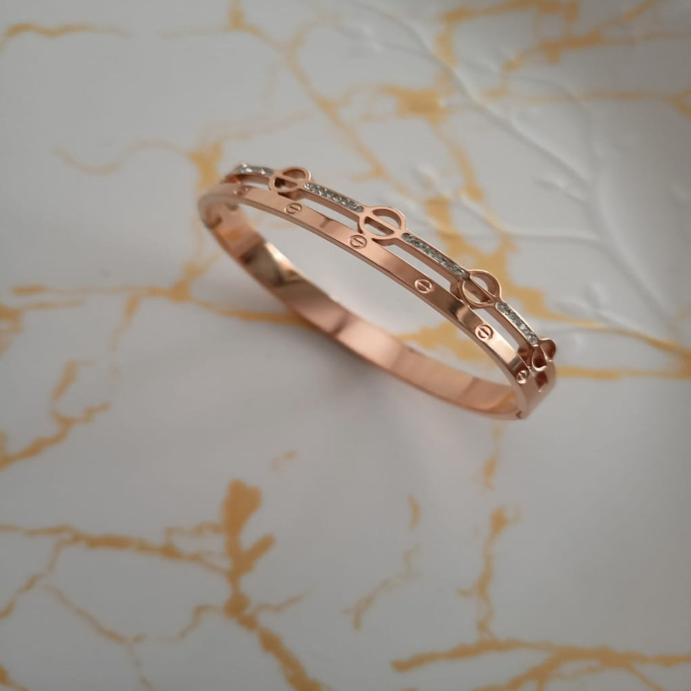 Enamelled Rose Gold Kada