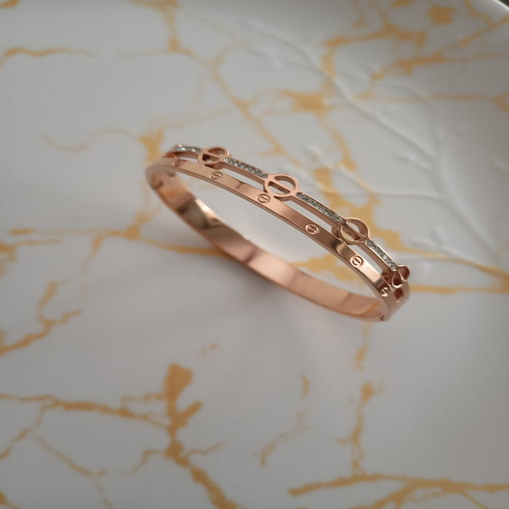 Enamelled Rose Gold Kada